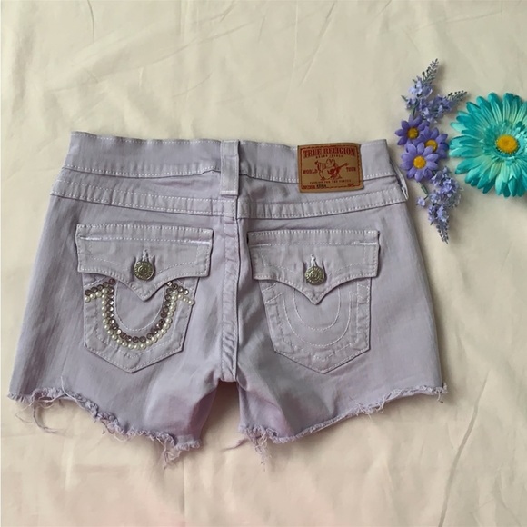 True religion keira shorts, size 25, 7”rise, 3.5” inseam, lavender, purple - Picture 4 of 8